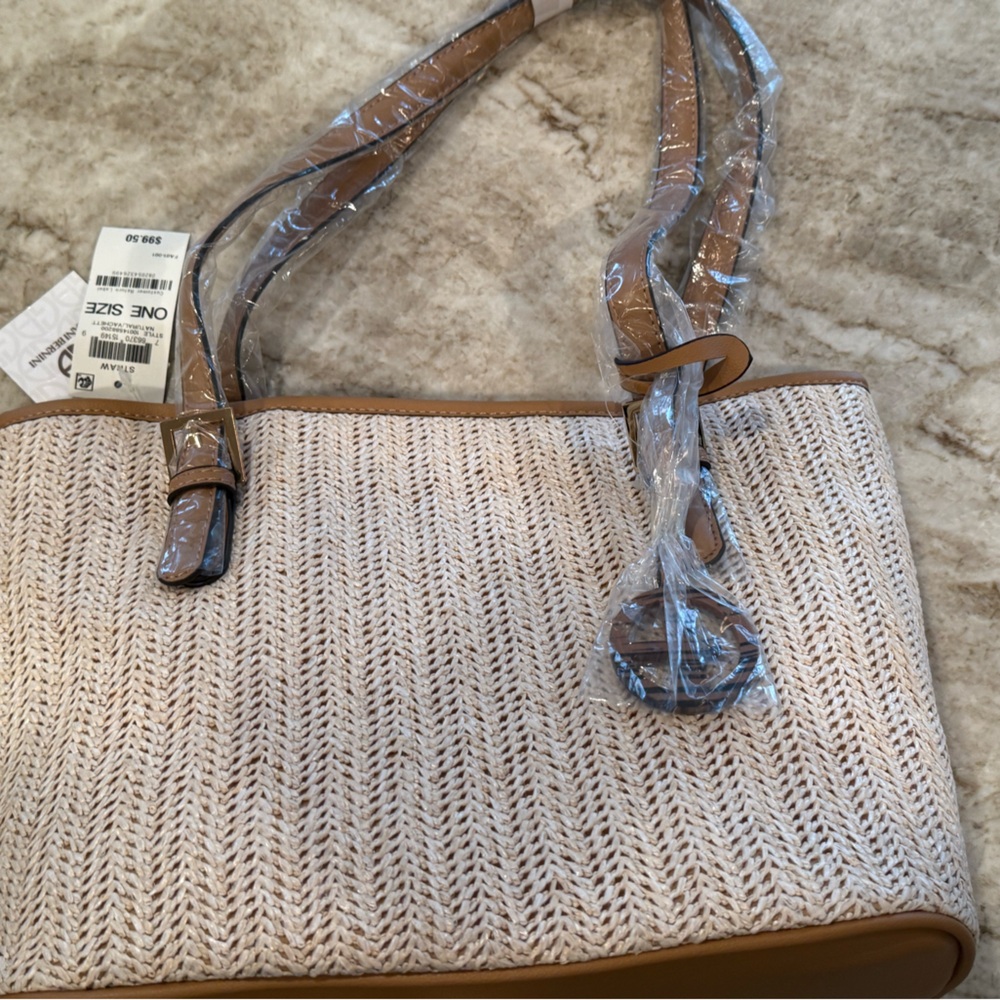 Gianni Bernini Stylish Tan and Cream Women's straw purse - Picture 3 of 14
